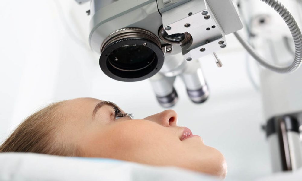 Ophthalmologist