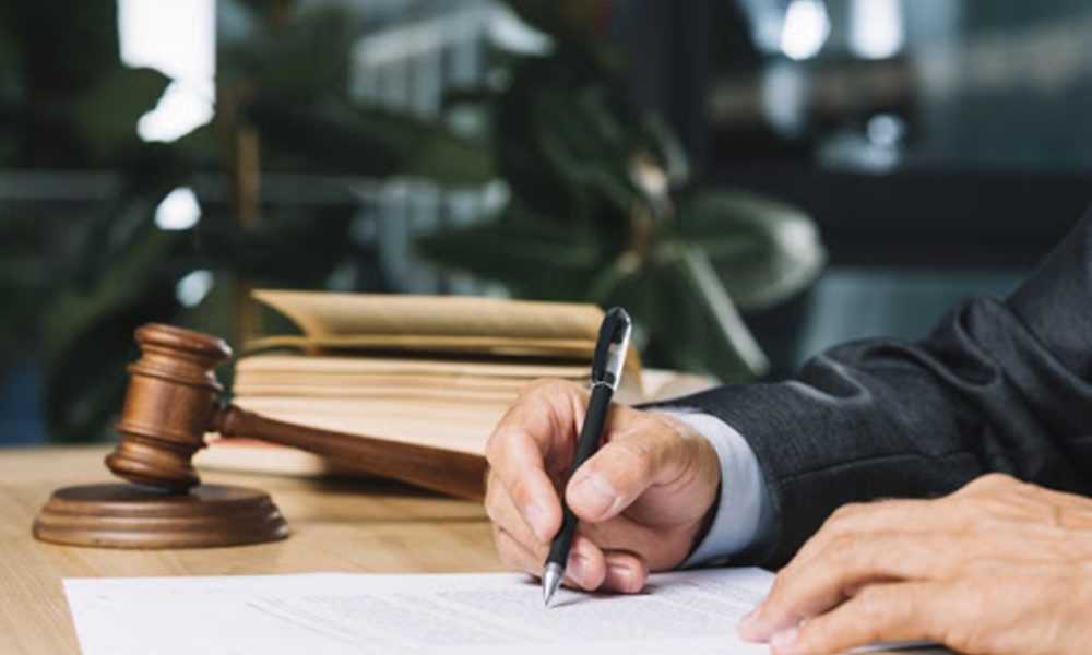 Write Law Review Articles