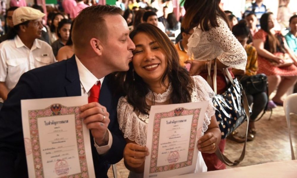 Dual Pricing Thailand, Expats Tourism