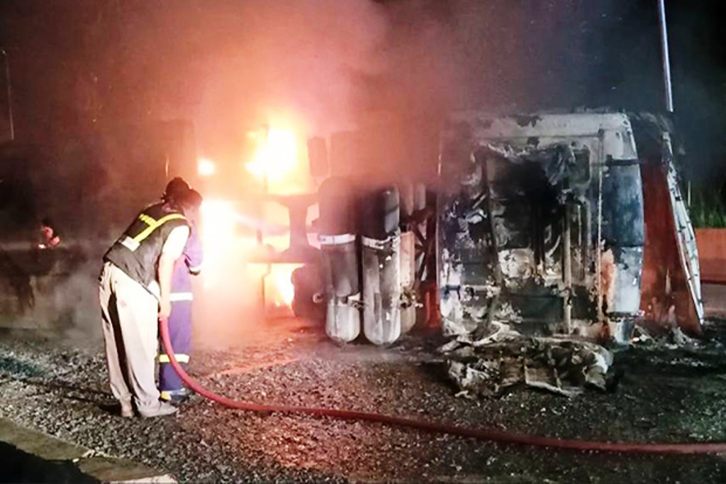 Baby Killed after Trailer Truck Crashes, Over Turns Then Catches Fire