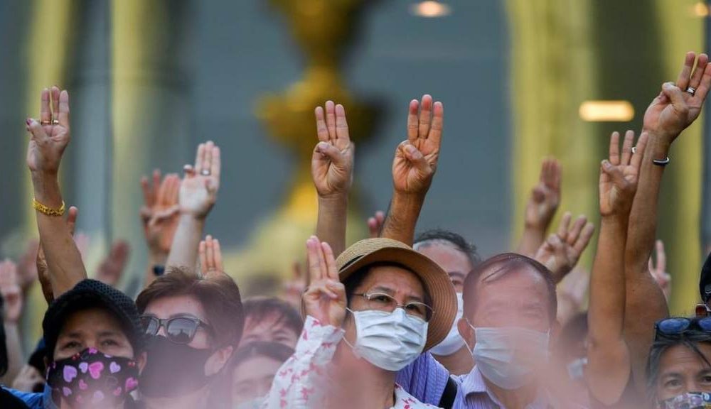 Royal Thai Police Order Probe into Thai Media Coverage of Protest