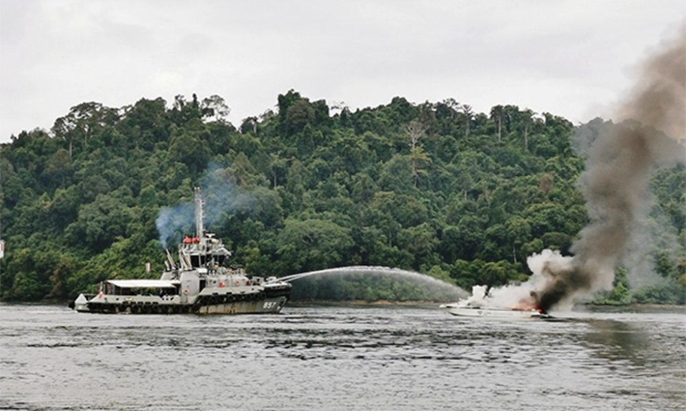 Phang-Nga,Speed Boat,tourists, Thailand