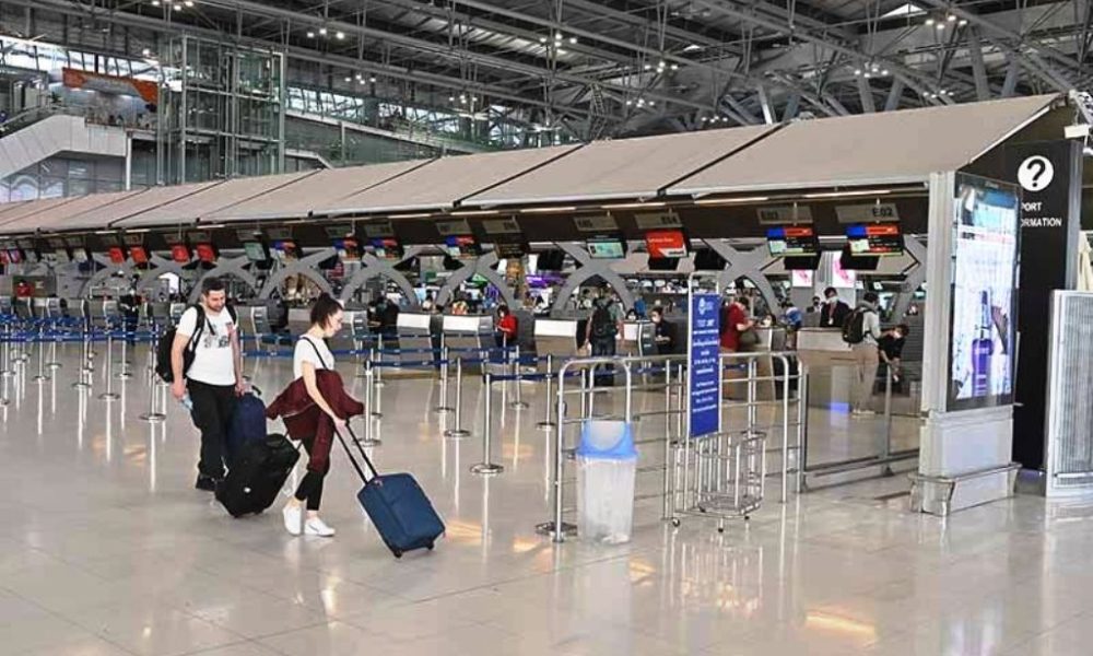 Airlines Face a Bleak New Years as Covid-19 Infections Rise in Thailand