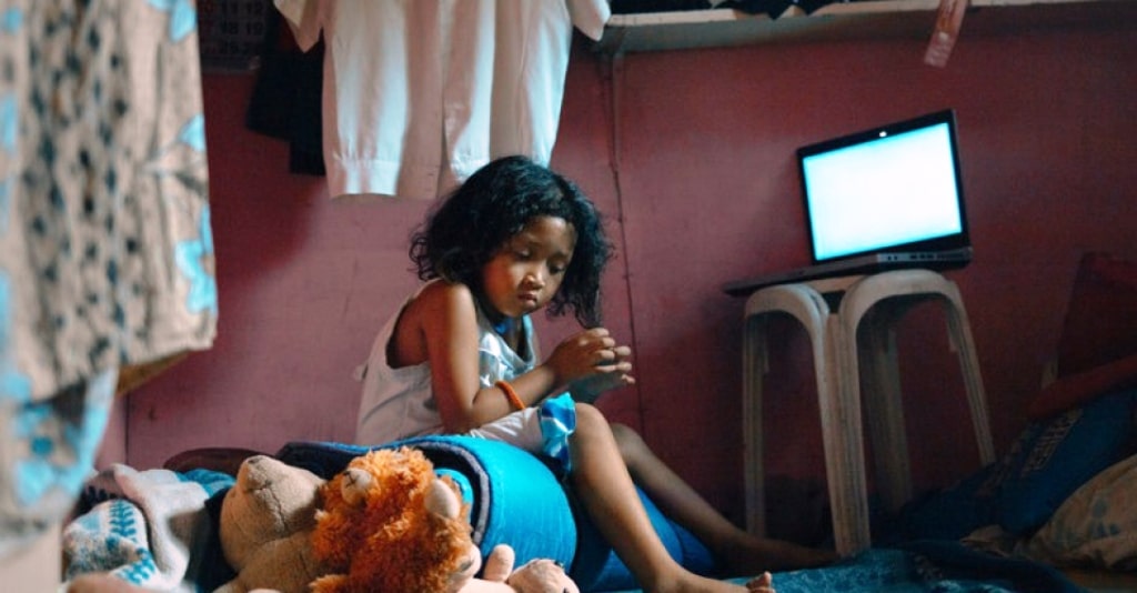 Philippines Parents Exploiting their Children as COVID Job Losses Mount