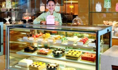 Cake Shop in Singapore Goes Online, Adapting with Technology