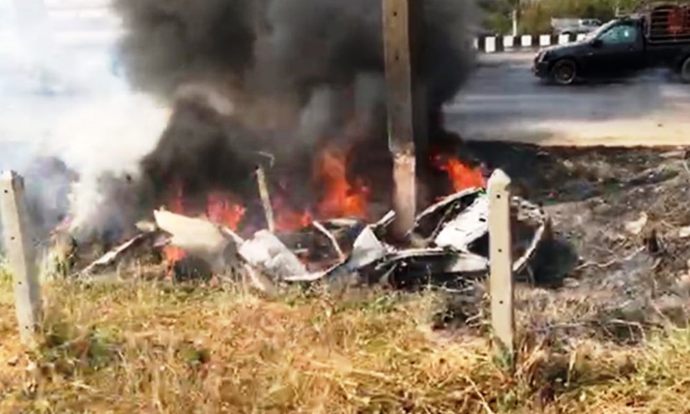 Woman in Honda Sedan Dies in Fiery Car Crash in Central Thailand