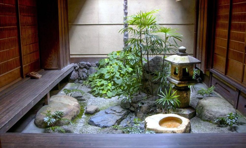 How Do You Design and Make Your Own Indoor Zen Garden?