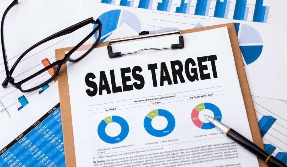 Top 6 Proven Tips to Help You Hit Your Sales Targets in 2021