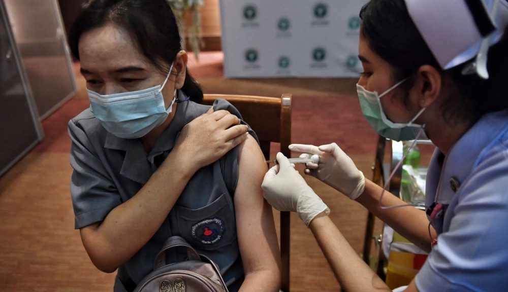 China Admits to Low Effectiveness of Sinovac as a Million Doses Arrive in Thailand