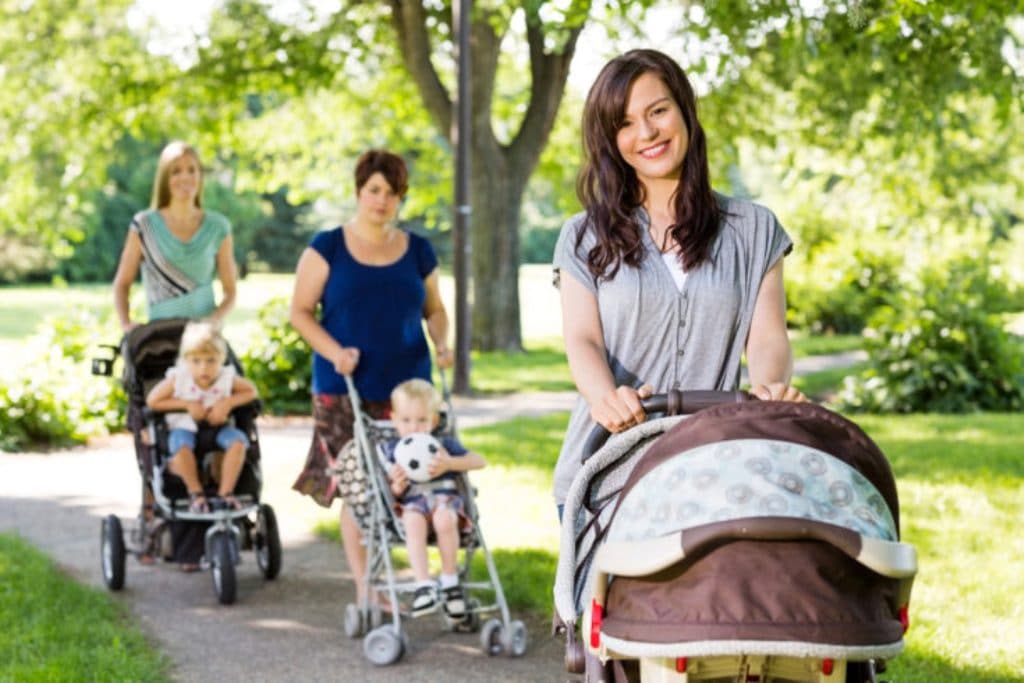 How to Pick a Stroller Your Child Will Love 