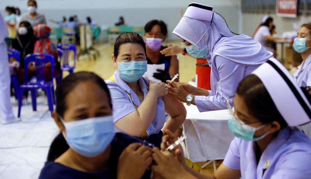 Bangkok Aims for Herd Immunity by Vaccinating 50,000 People Per Day