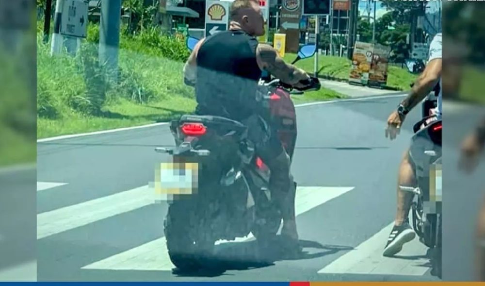 Foreigner Without Mask or Helmet Scorned on Thai Social Media