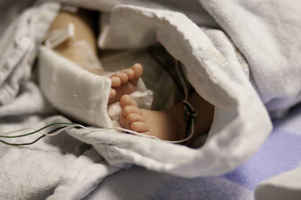 Thailand, covid-19, baby, death