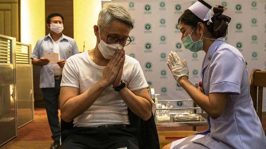 Foreigners in Thailand to Get Equal Access to Covid-19 Vaccinations