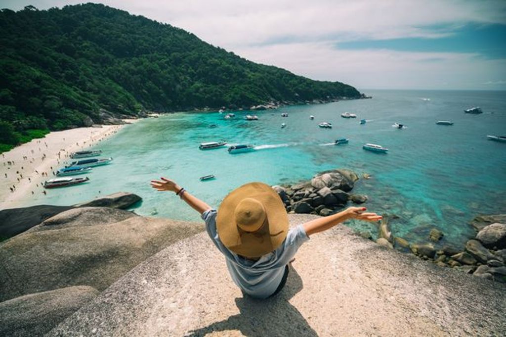Reopen,Vaccinated Tourists Will Not Have to Self Quarantine in Thailand