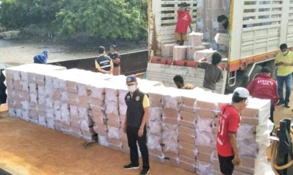 Police Seize Shipment of Illegal Cigarettes Valued at 30 Million Baht