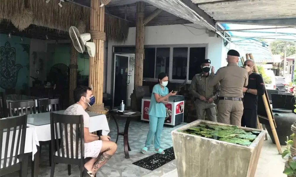 Missing Tourist Infected with Delta Variant Surrenders to Police