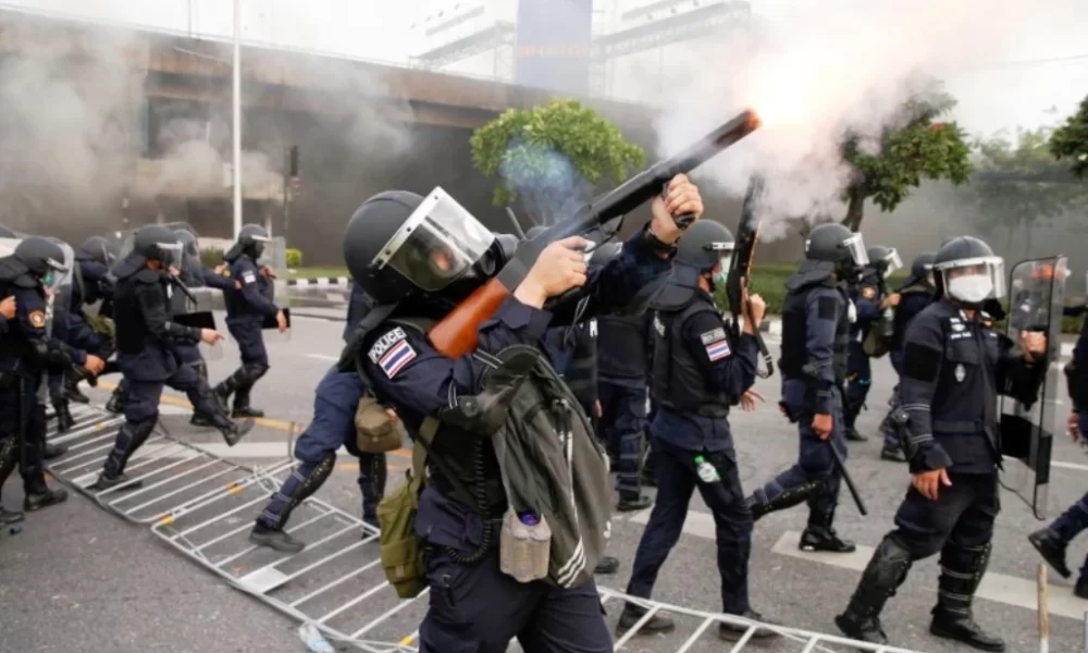 Thai Police Plan to Spend Bt30 Million on Anti-Riot Equipment