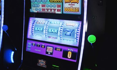How to Play Slot Machines in a Casino
