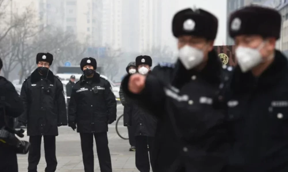China Punished 26 Officials for Xi'an Coronavirus Outbreak