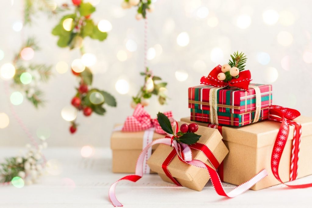 How to Gift Employees