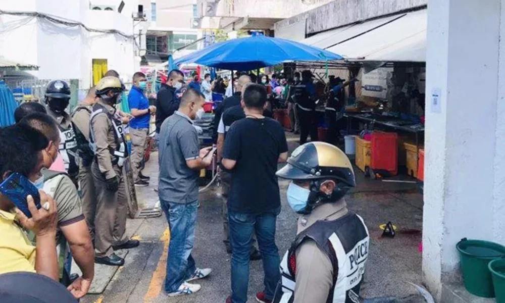 Man Shoots and Kills 2 Seafood Vendors, Injures 3 Others