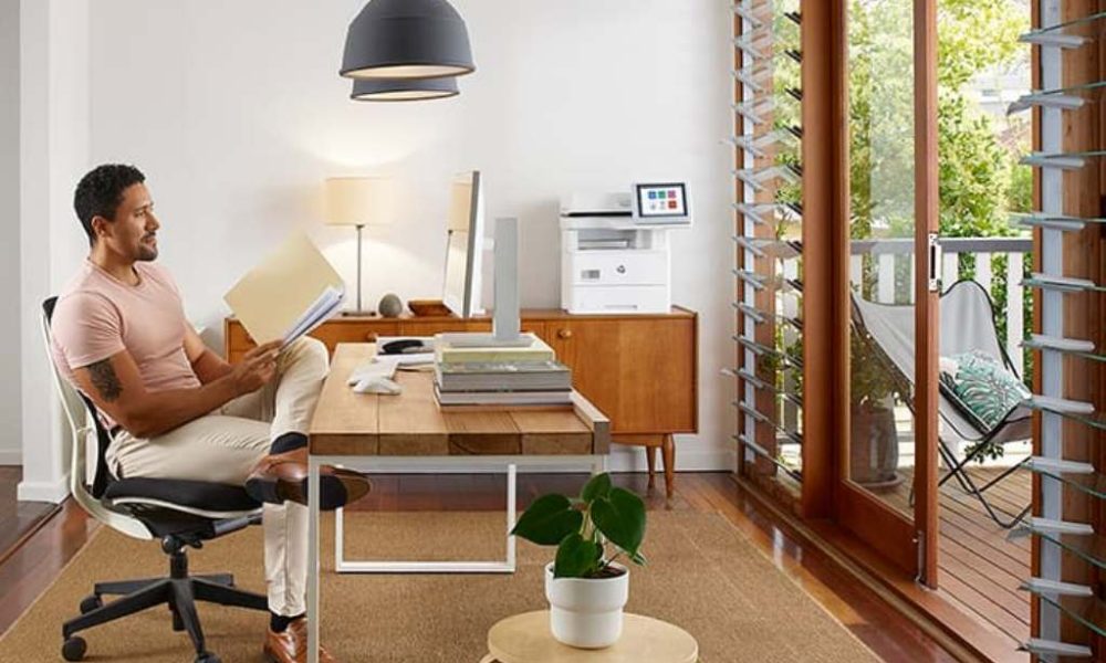 How to Style Your Room Around Light Sources