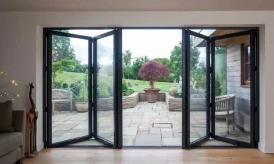 bi-fold door