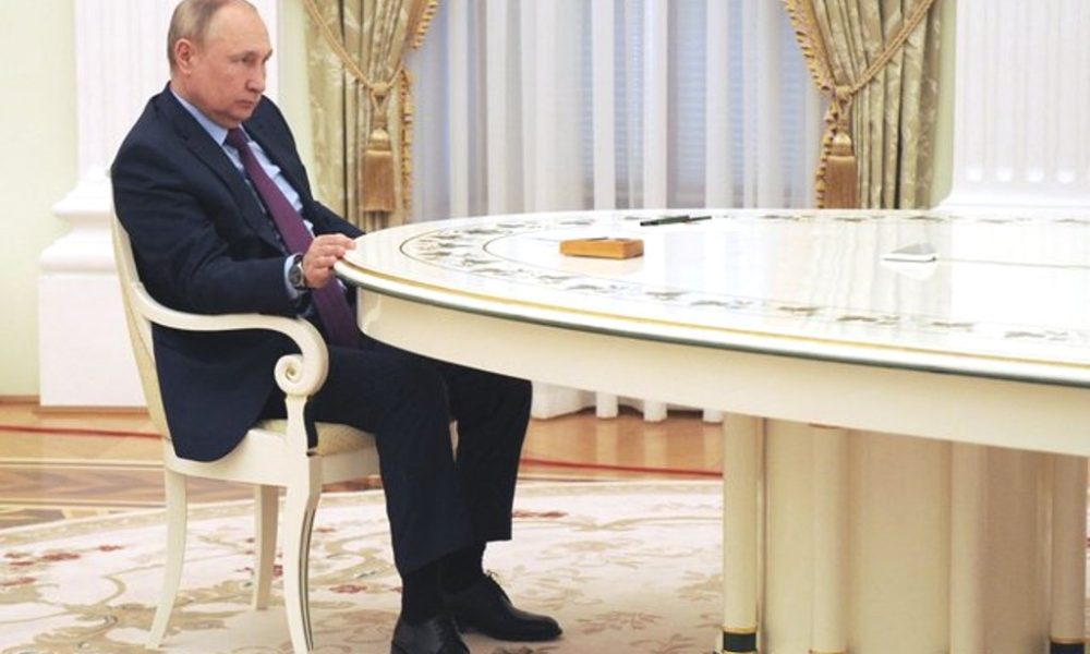 Russian President Vladimir Putin May Have Sarge 4 Cancer