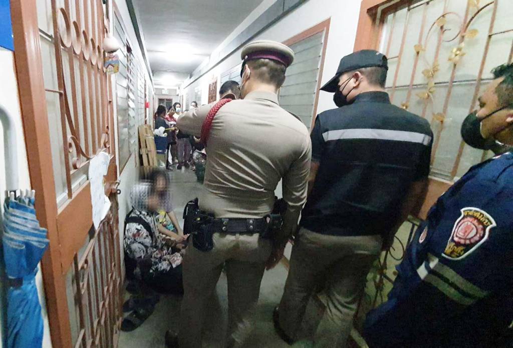 Girl, 14, Gets Love Struck Boyfriend to Kill Her Mother