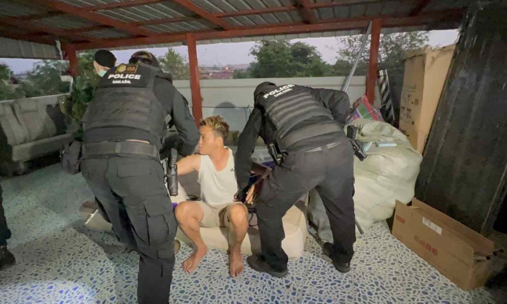 Chiang Rai Man Arrested for Smuggling Bt500 Million in Drug Money into Myanmar
