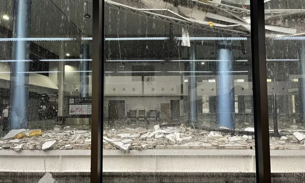 Roof Collapses at Don Mueang Airport