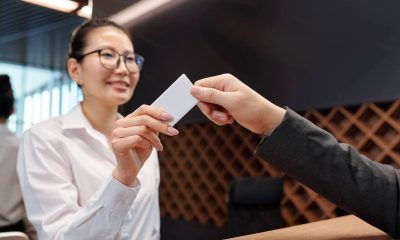 Top Guide for Choosing the Best Business Card Paper