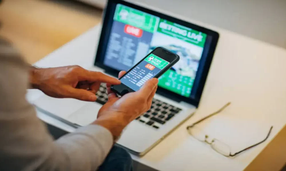 4 Things you Need To Know Before Gambling Online