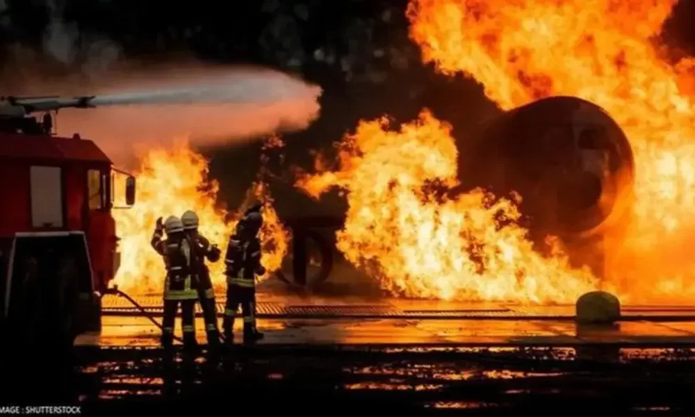 Chinese Plane Crashes Into Residential Area, Pilot Ejects As Houses Catch Fire