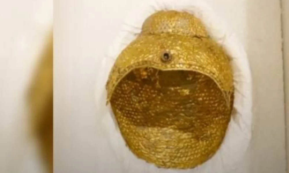 Gold Crown of a Buddha Statue