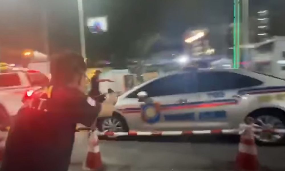 Tourist Police Officer Arrested for Extortion