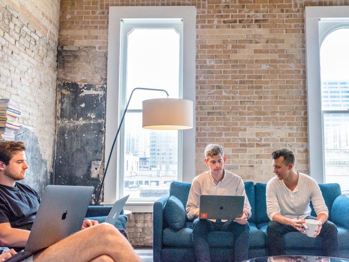 4 Easy Steps for Rebranding Your Small Business