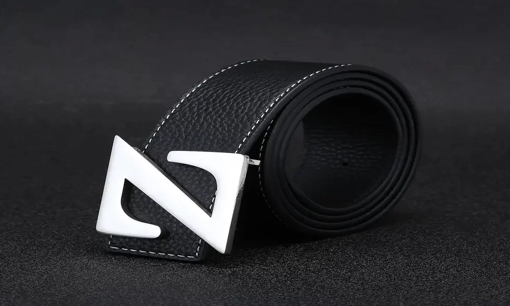 How to Use a Belt With Custom Buckle