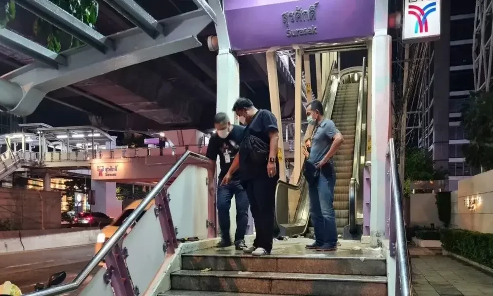 Escalator Accident at Bangkok Train Station, At Least 27 People Injured