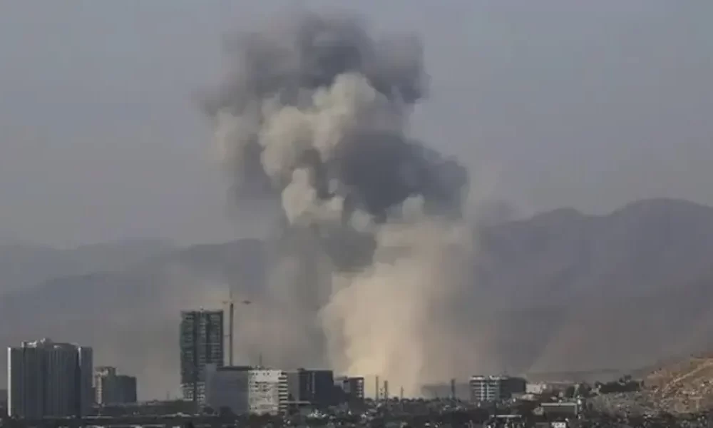 Kabul Mosque is Ripped Apart by a Deadly Blast, 21 People Died