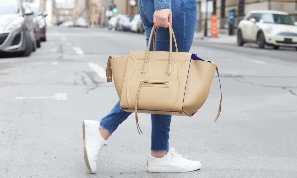 Purchasing a high-quality and luxurious leather handbag might seem like a significant investment, but it will undoubtedly be worth the money.