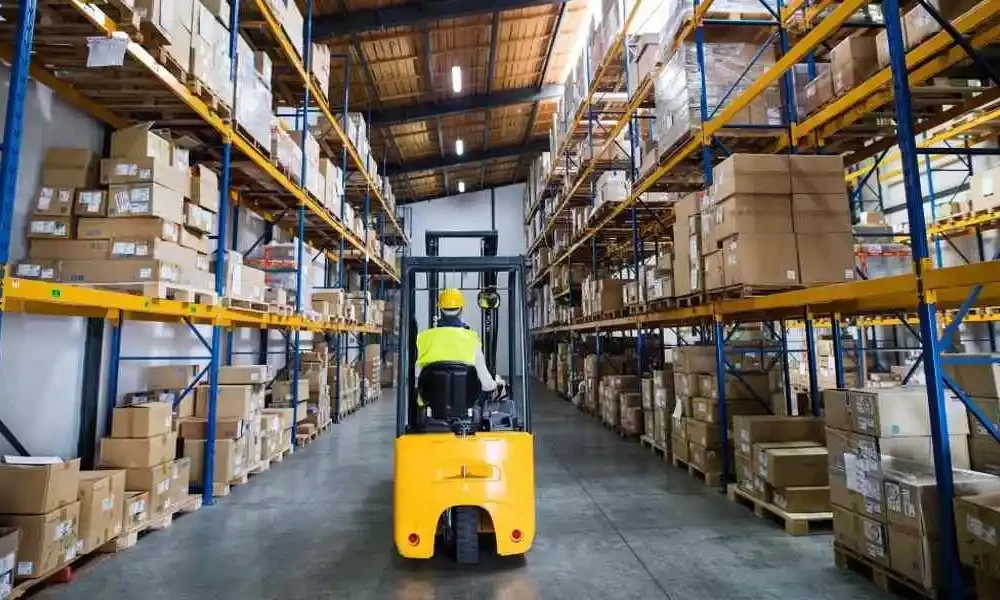 10 Tips for Effectively Managing Your Warehouse