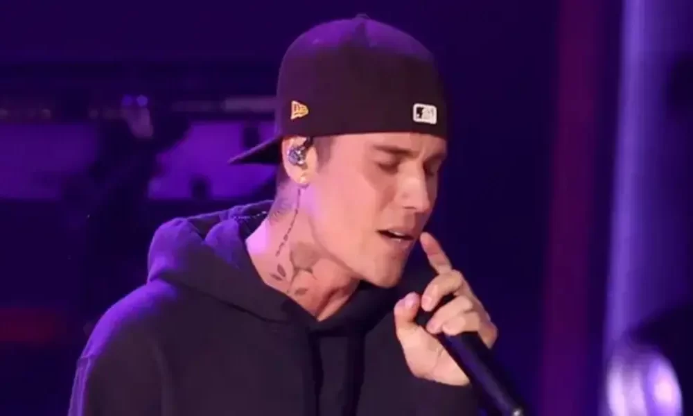 Justin Bieber Postpones Remaining Dates On His Justice Tour