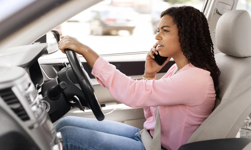 Thailand to Fine Motorists for Using Mobile Phones While Driving