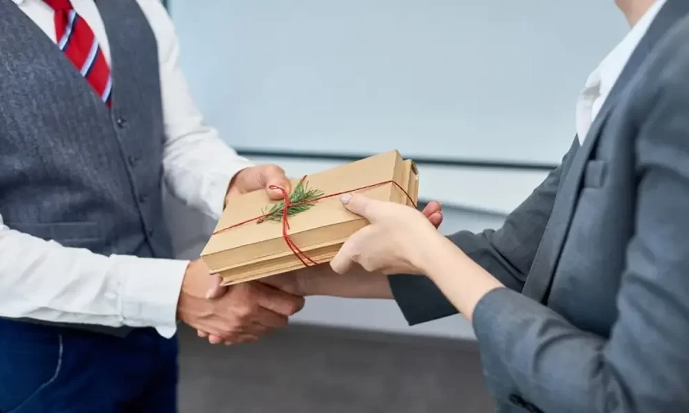 The 12 Most Popular Trends In Business Gifts