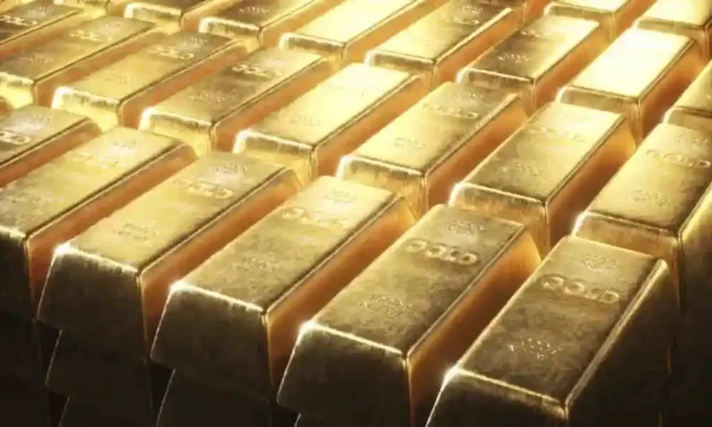Gold Extends Gains As Dollar Dips After Jobless Claims Data