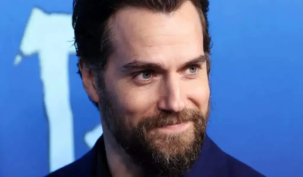 Hollywood To Adapt Warhammer Into a Film And TV Show Starring Henry Cavill