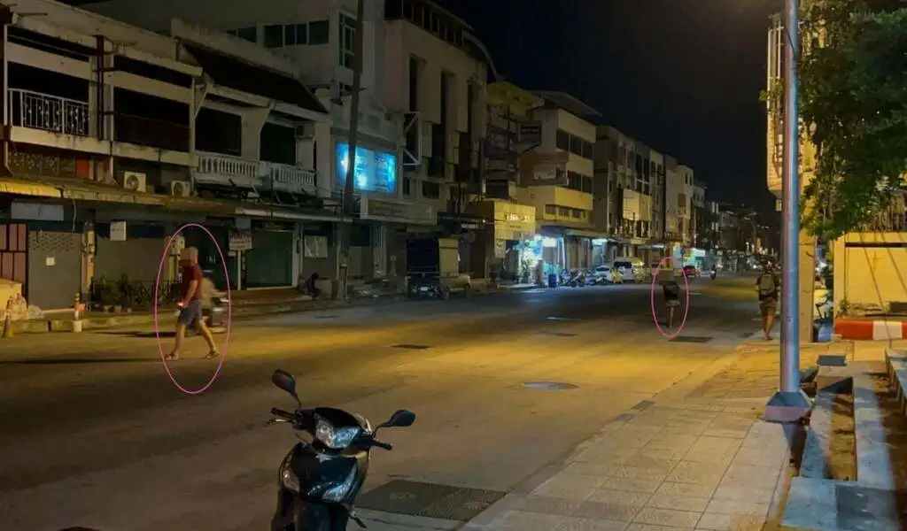 A Foreign Tourist and a Thai Woman Fornicated in Pattaya for 30 Minutes