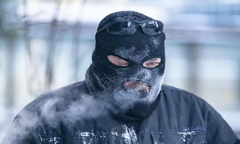 A Monster Storm Brings Rain, Snow, And Cold Across U.S, Killing 18 People